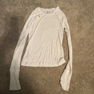 Offline by Aerie Ribbed Long Sleeve Top – Cream – XS – Small Flaw